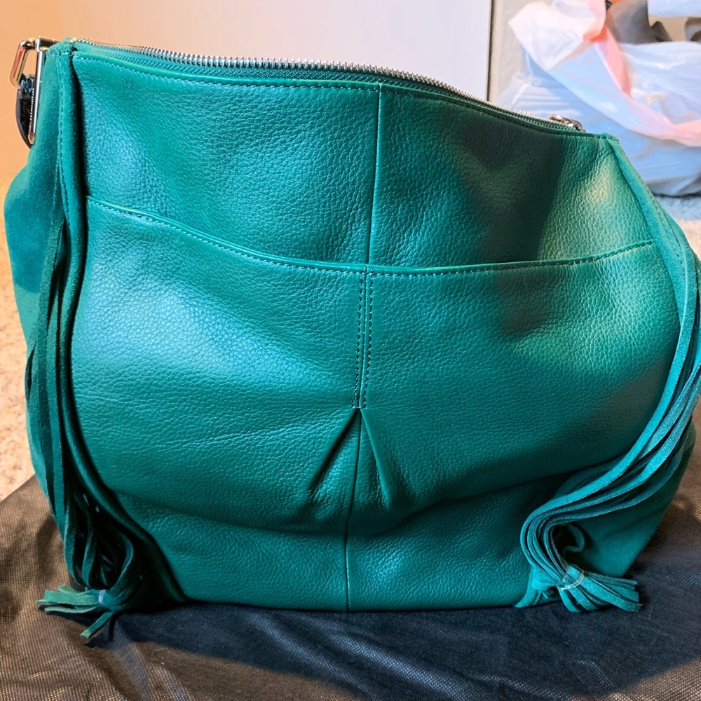 B. Makowsky Green Large Leather and Suede Shoulder Bag With Fringe